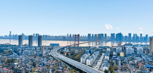 湖北省副省長(zhǎng)趙海山 前八月湖北限額以上批發(fā)零售額增長(zhǎng)24.8